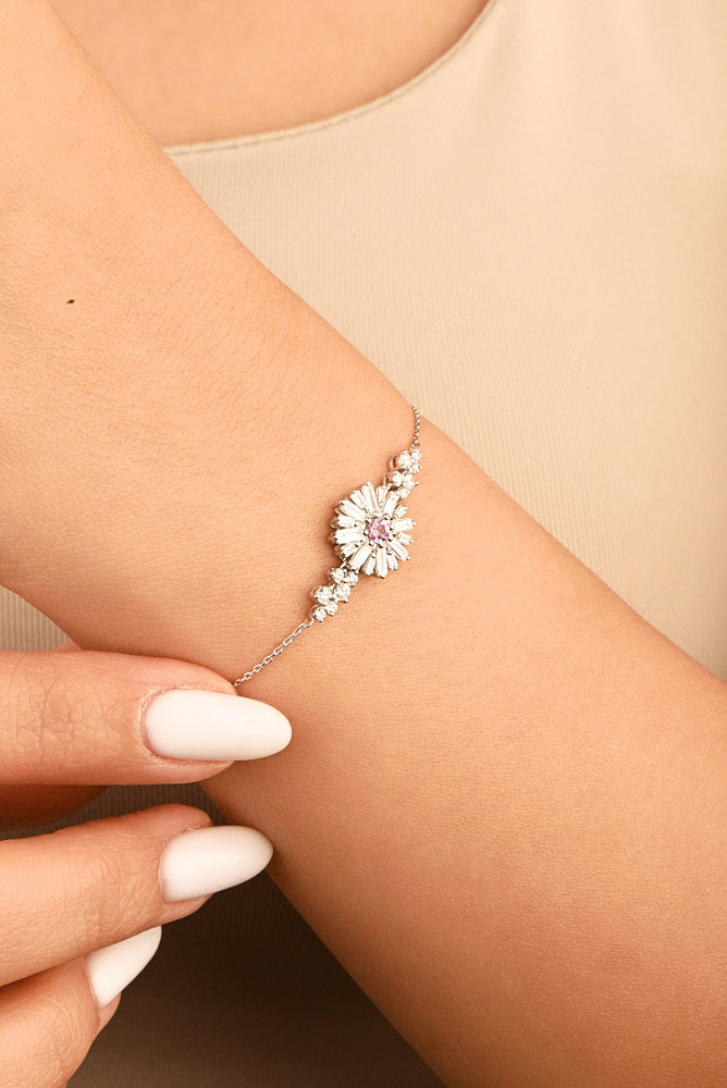 Classic Summer Flower shape Diamond Bracelet in 18k White Gold - S-B245S