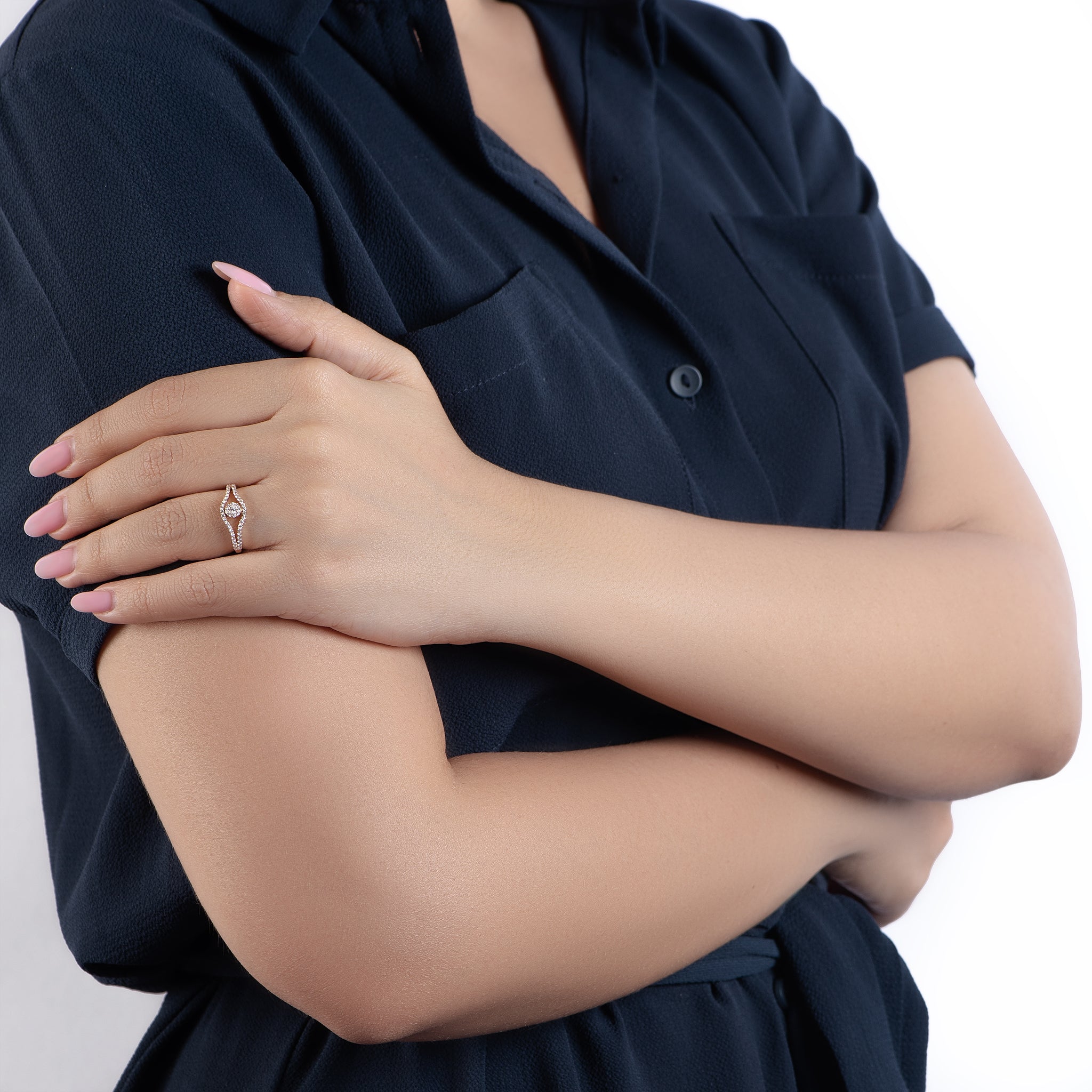 Diamond eye shape ring in 18k yellow gold - SIR1585R