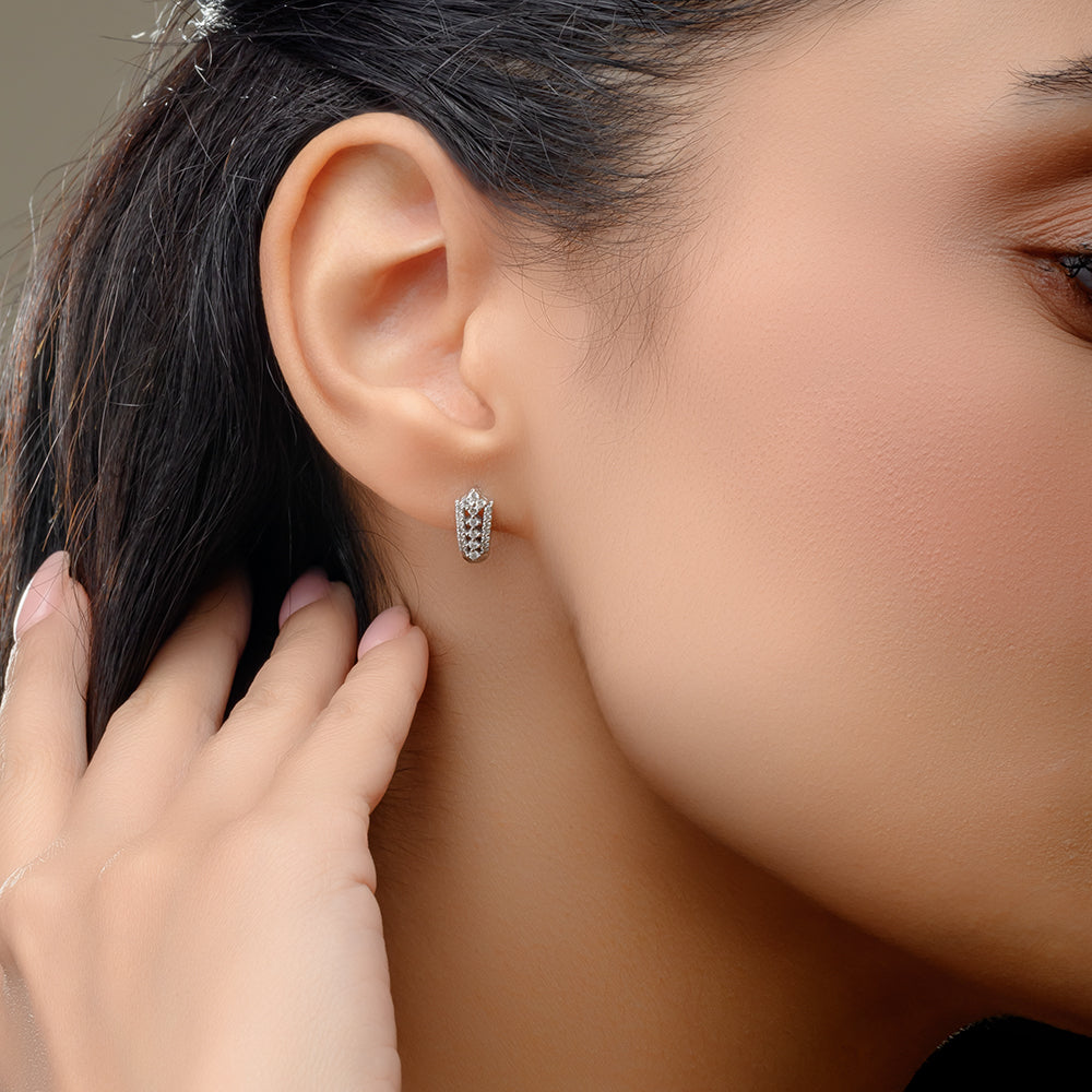 18K White Stylish Diamond Earrings - S-E258S