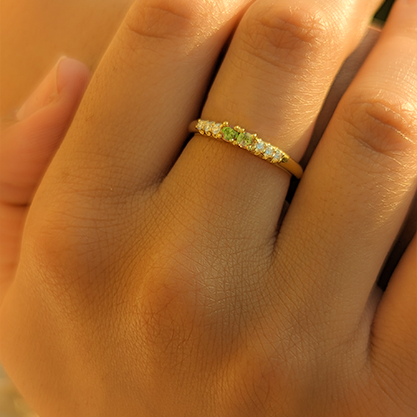 Summer Diamond Ring with Central Green amethyst Stone in Yellow 18K Gold S-R264S