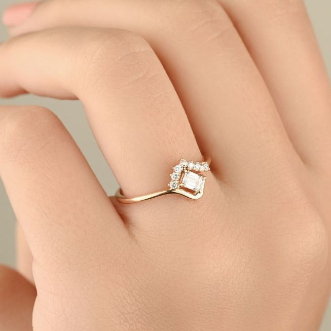 Special offer Statement ring featuring a bold square diamond design - S-R341X