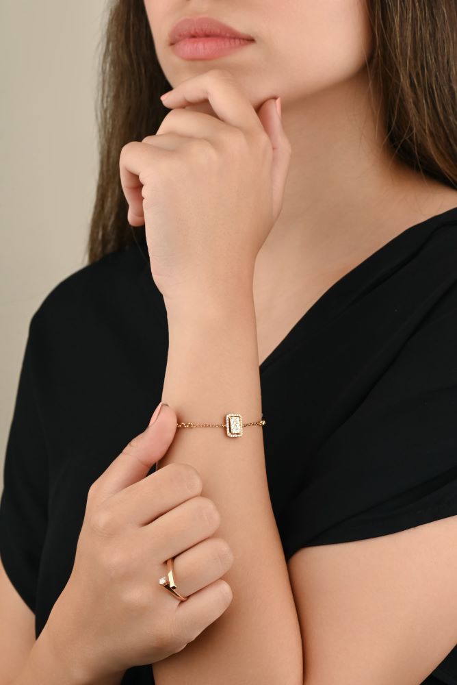 Baguette Shaped Diamond Bracelet in 18K Rose Gold - S-X16B