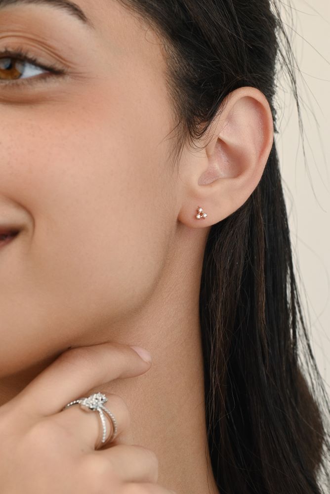 Diamond Stud in 18K Yellow Gold - SIR1297