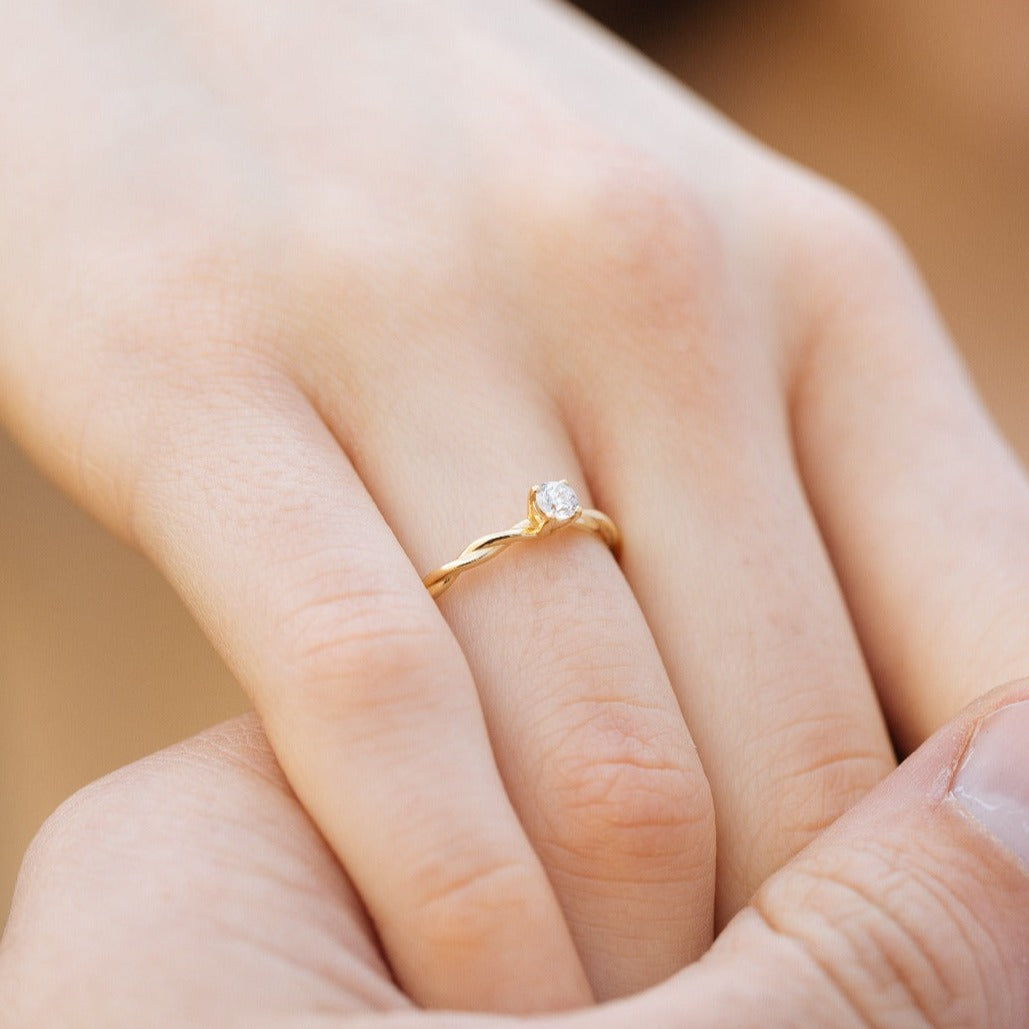 Beautiful Diamond Ring fits you in Yellow Gold 18K Diamond Ring - S-R157X