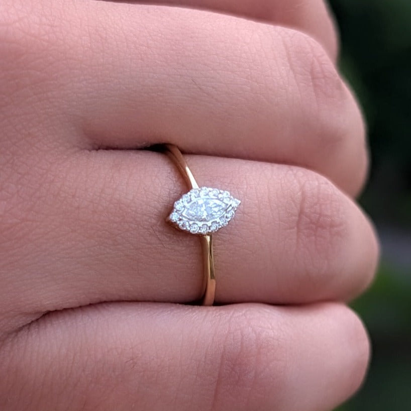 Simple Diamond Ring 18k Yellow gold Marquize shape - DR39