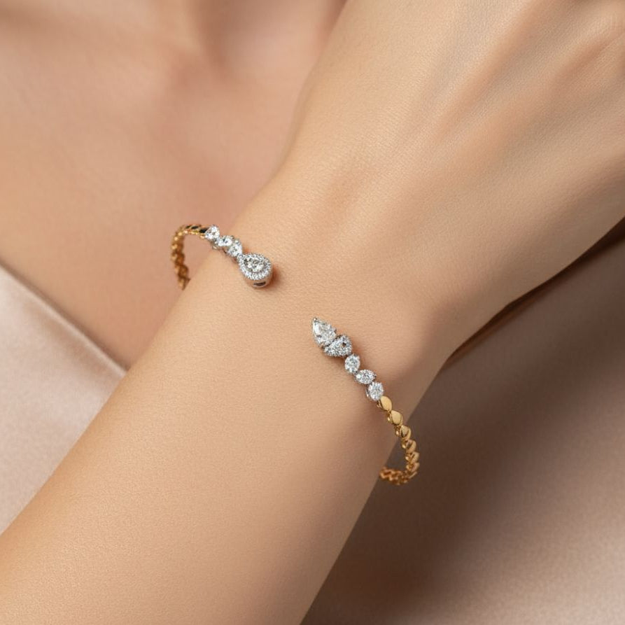Diamond-Bangle-18K-GOLD-SIRAN-BY-IRAM