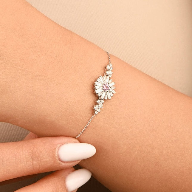 Classic Summer Flower shape Diamond Bracelet in 18k White Gold / S-B245S