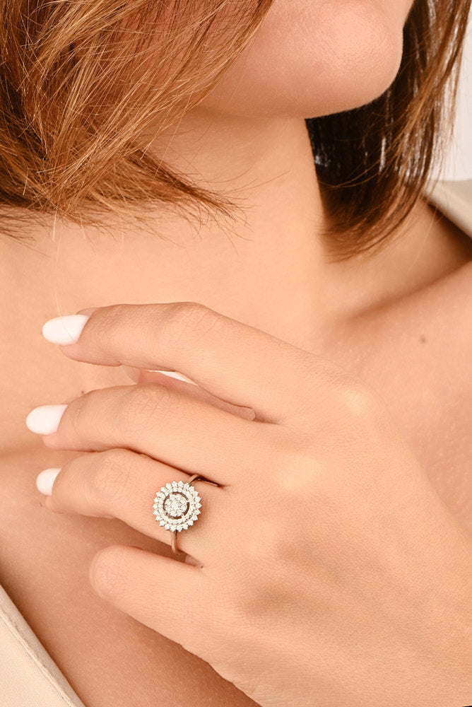 Classic Diamond Ring round shape in 18k White Gold White gold / S-R271S