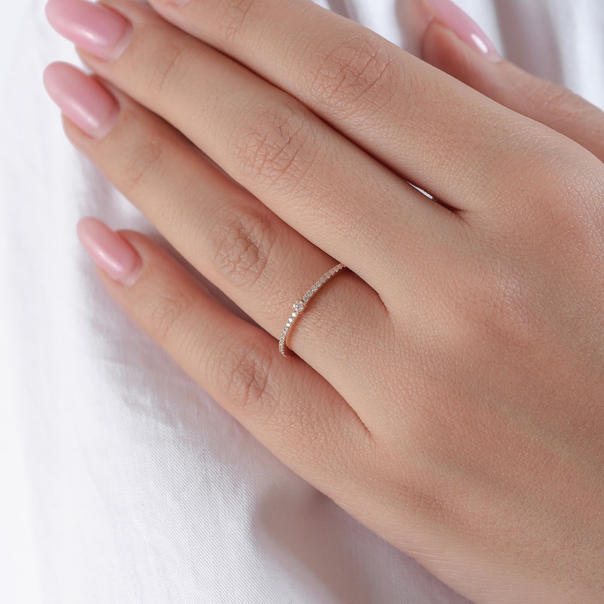 Dazzling delicate diamond ring in White 18K Gold - SIR1573R