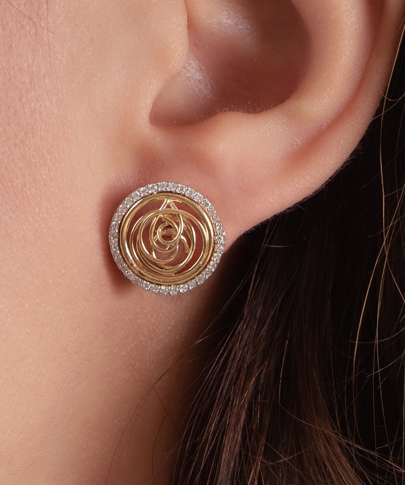 Spiral Shinny Tirette Diamond Earring in Yellow 18K Gold - SIR1012ED