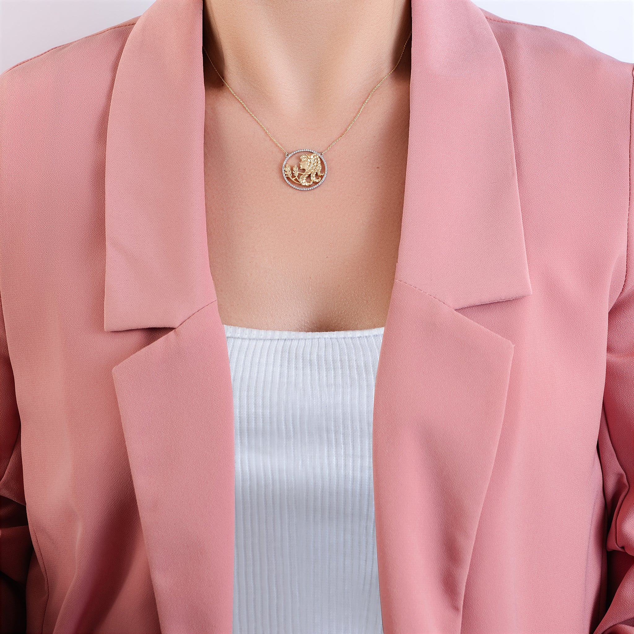 سلسلة برج العذراء مرصعه بالالماظ عيار 18 قيراط