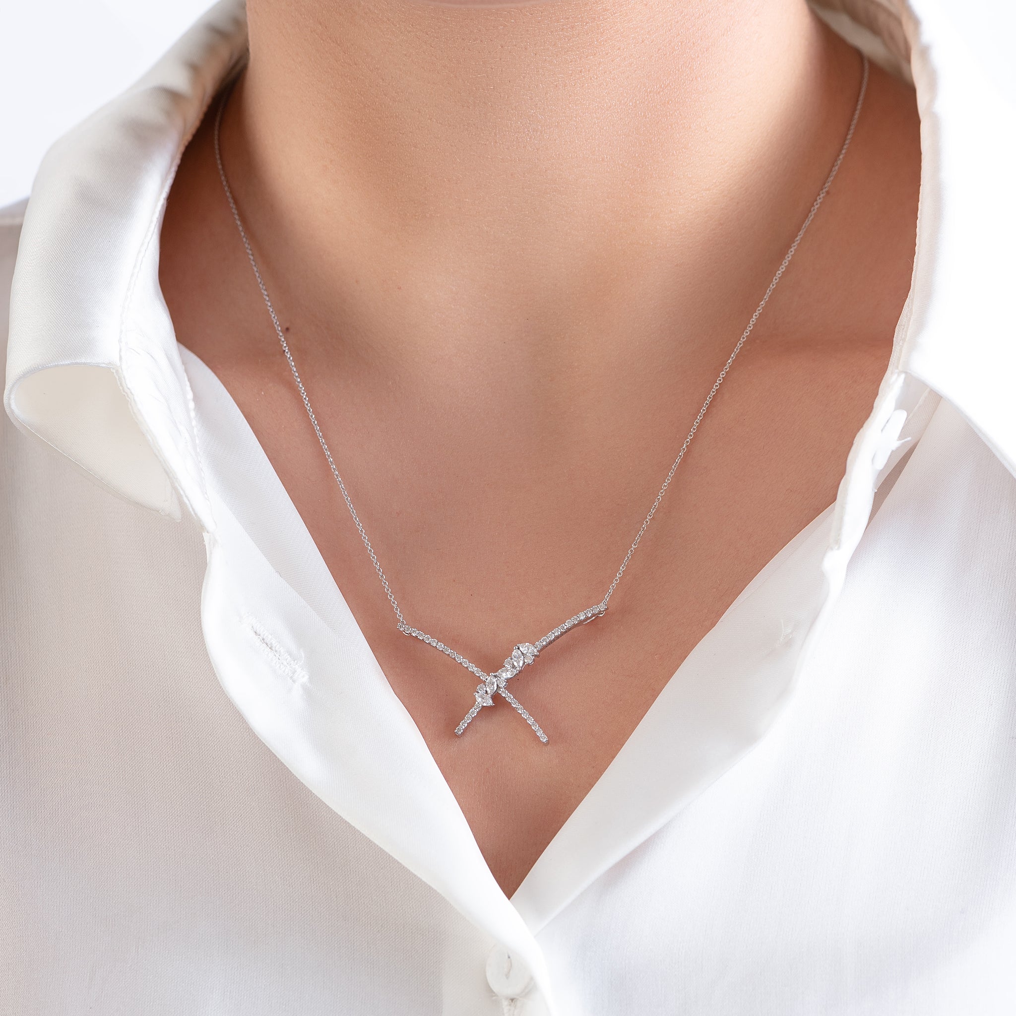 Magnificent Floral Bow Diamond necklace in Rose 18K Gold - S-P152