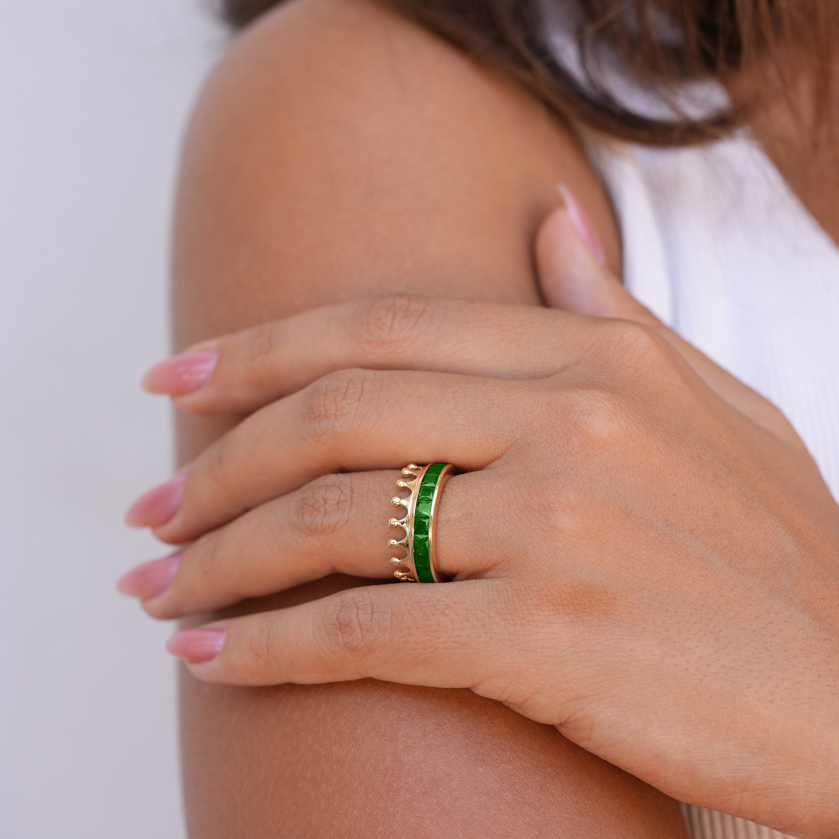 18k Gold Crown Ring Encrusted with Emerald Baguette - S-W037SC