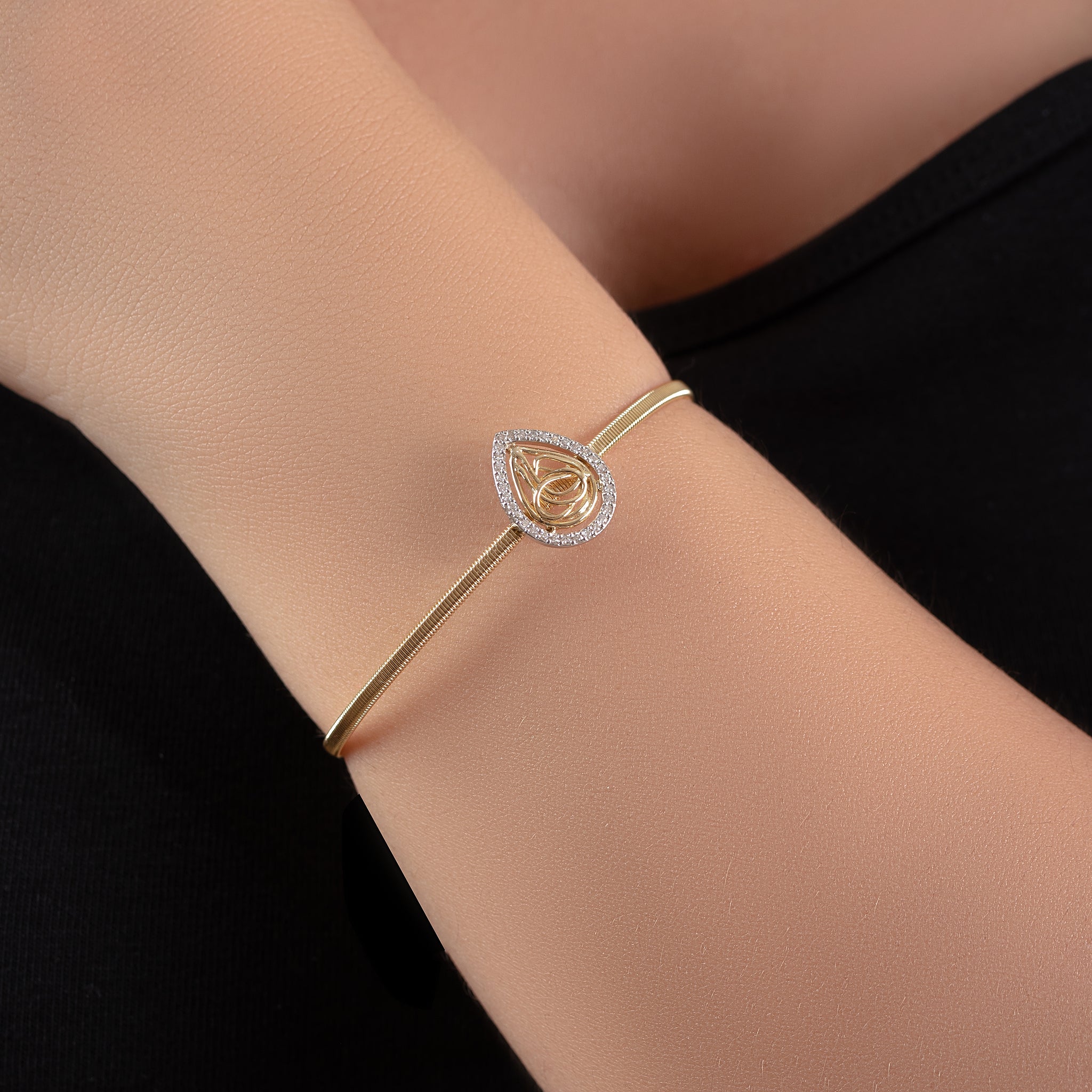 SUZANNE KALAN 18-karat gold diamond bracelet | NET-A-PORTER