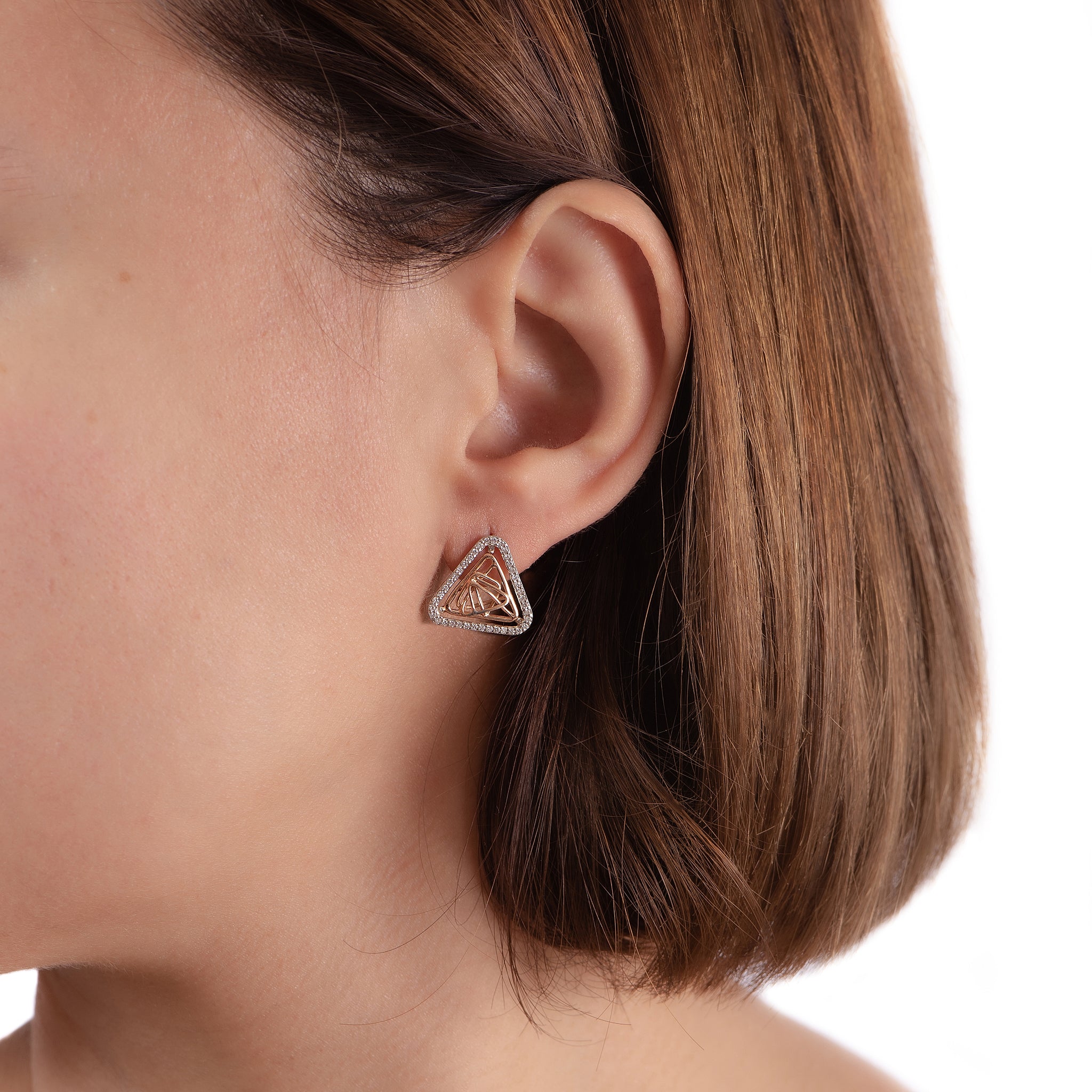 أقراط الماس المثلثة بتصميم تيريت في الذهب الأصفر عيار 18 قيراط - S-X01E