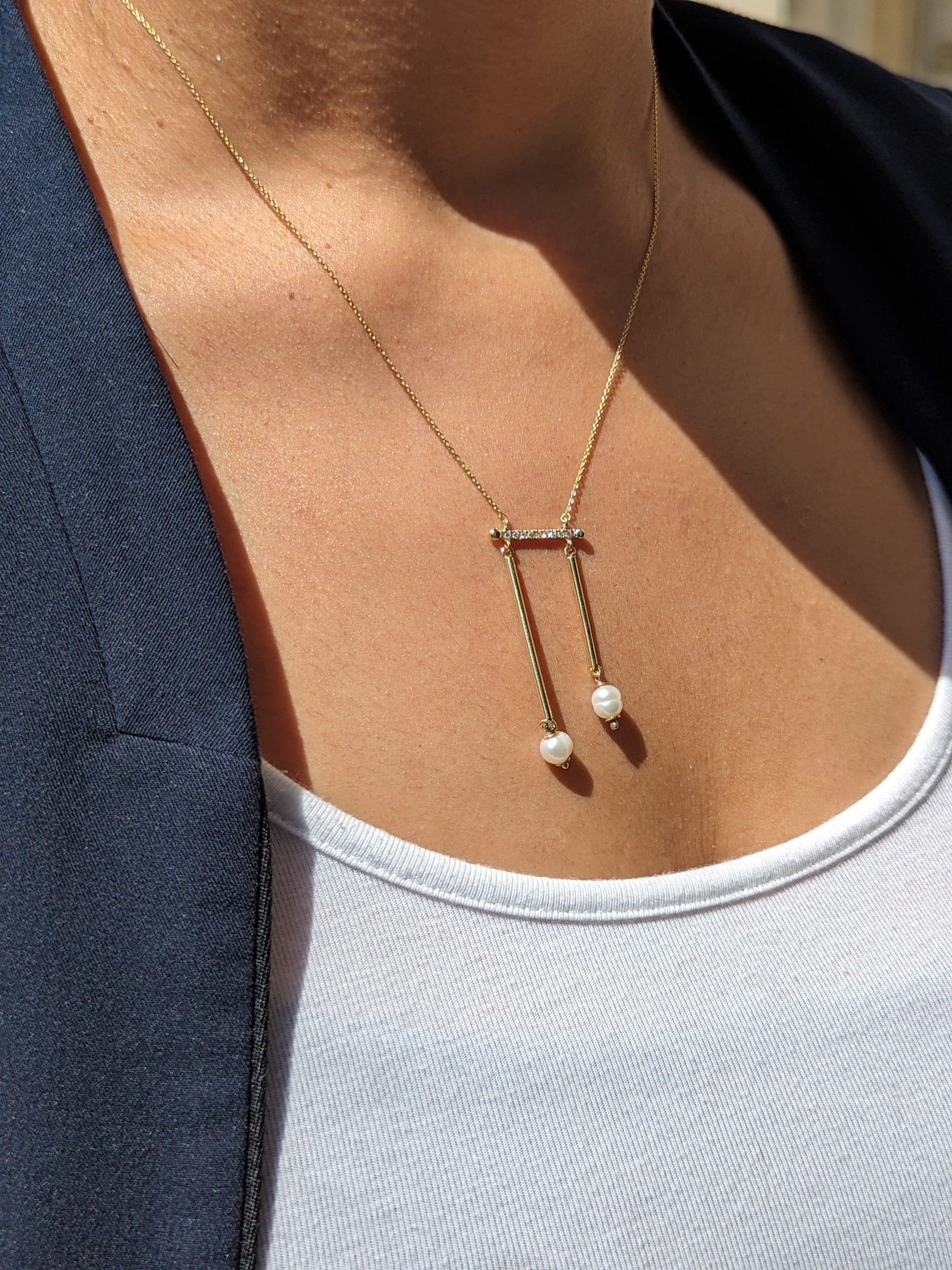 2 Pearls with gold rods dangling from a diamond bar necklace in 18K Rose Gold - S-X30P