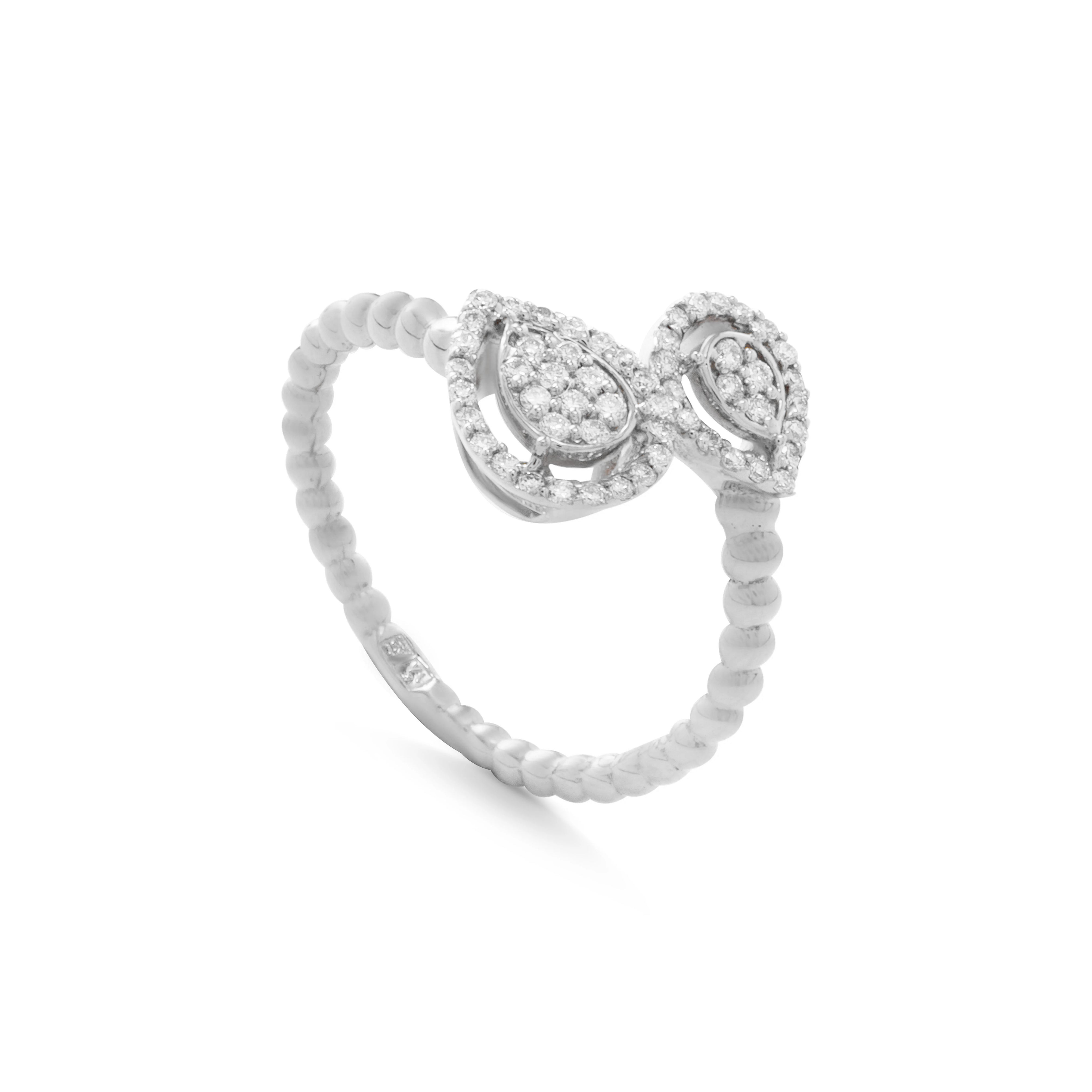 18K White Gold Ring 2 Sticking Diamond Celestial shinny - RR89