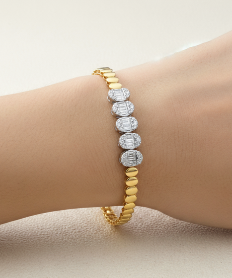 Diamond-Bangle-18K-GOLD-SIRAN-BY-IRAM