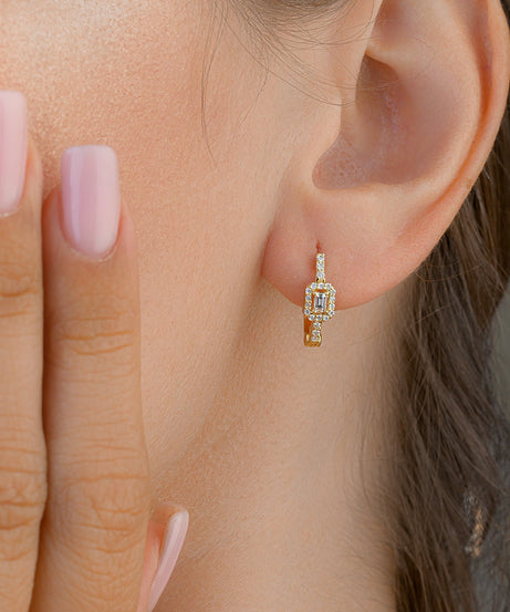 baguette-diamond-earring-in-white-gold-s-e250s-Siran-By-IRAM-Jewelry