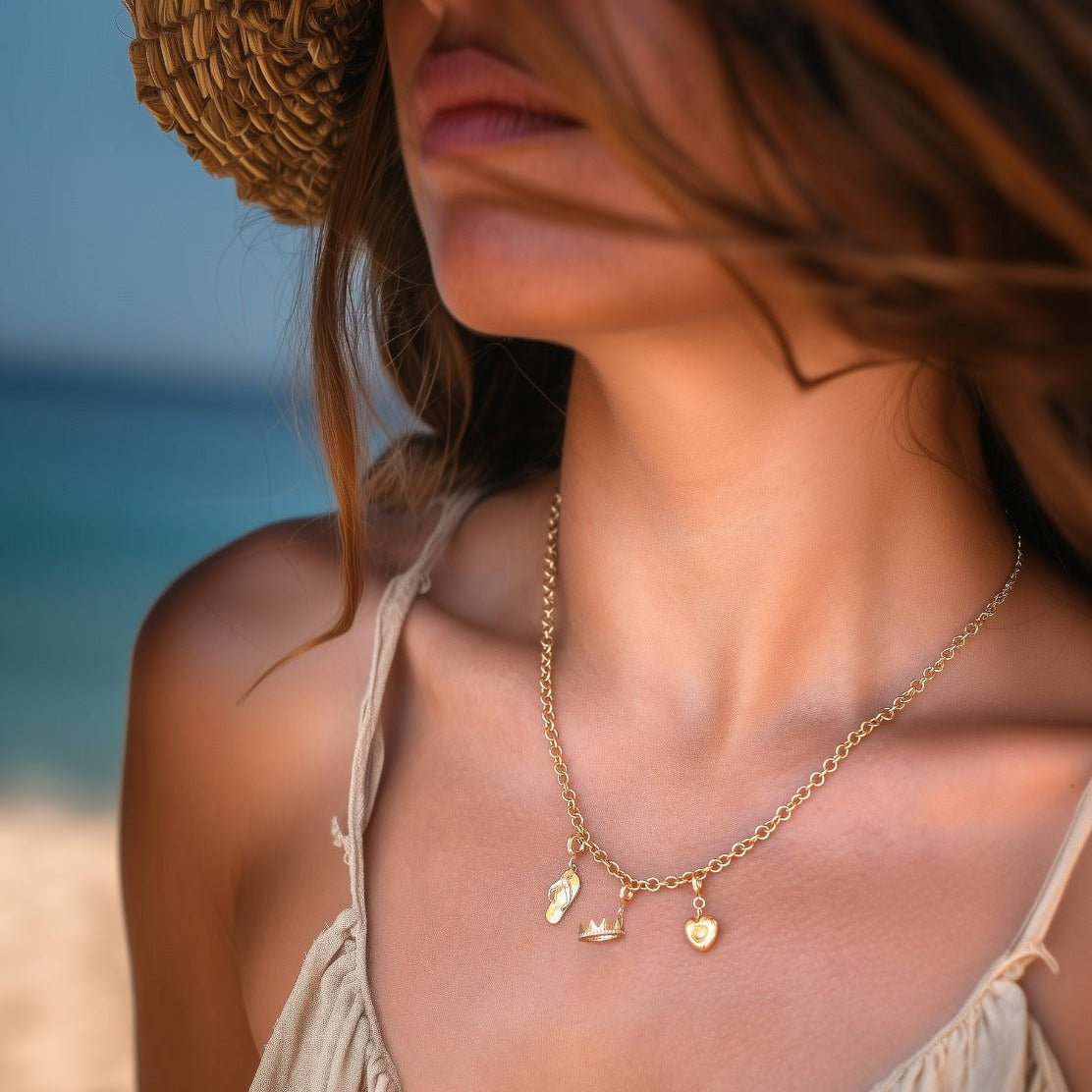 Diamond-Charm-18K-GOLD-SIRAN-BY-IRAM