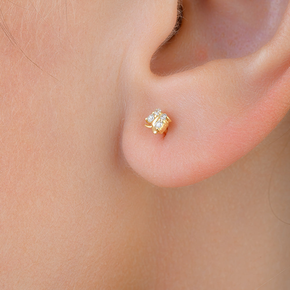 Simple Diamond Earring in Yellow gold - S-X024E