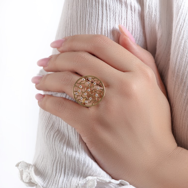 خاتم ألماس هندسي من الذهب الأصفر عيار 18 قيراط - SIR1454Y