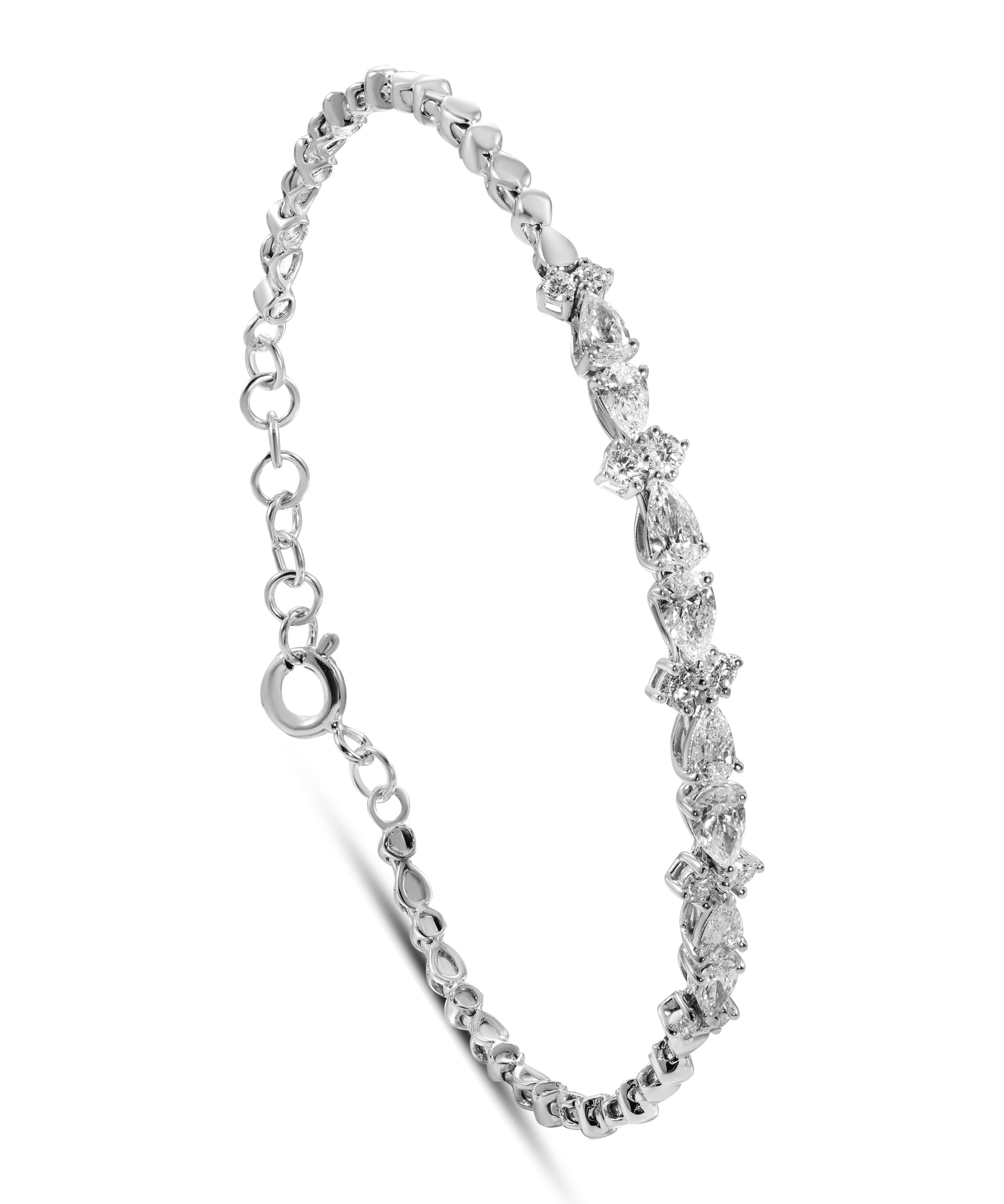Diamond-Bangles-18K-GOLD-SIRAN-BY-IRAM-Jewelry