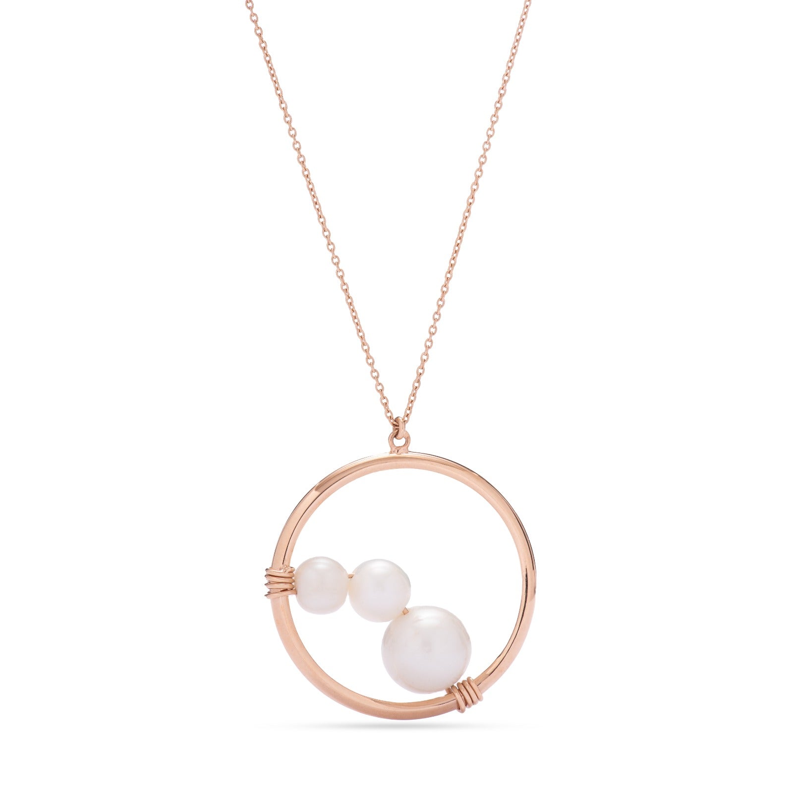 3 pearls in a circular frame necklace in 18K Rose Gold - SIR1349