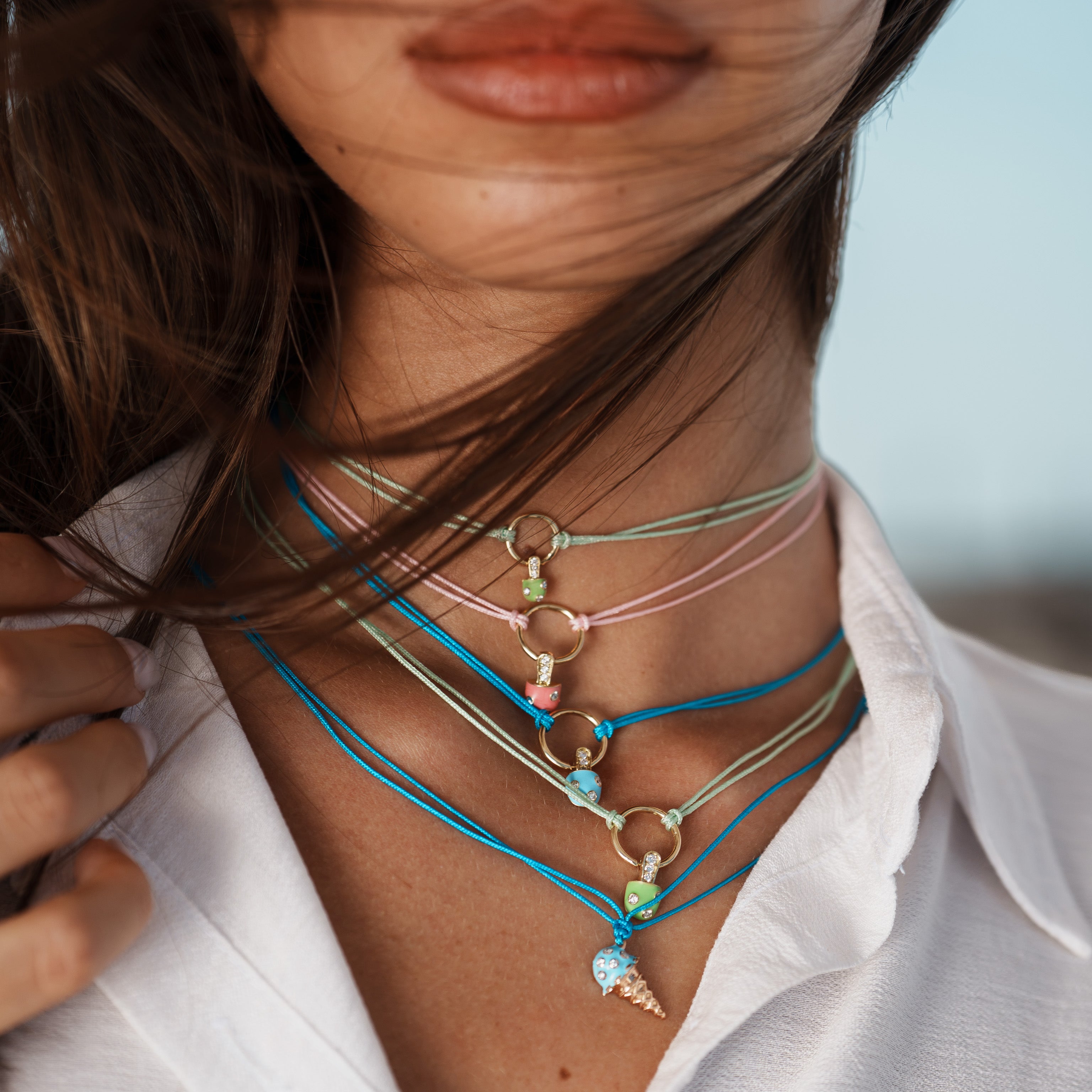 18K Gold Iconic Dolato Diamond Necklace in Bubblegum
