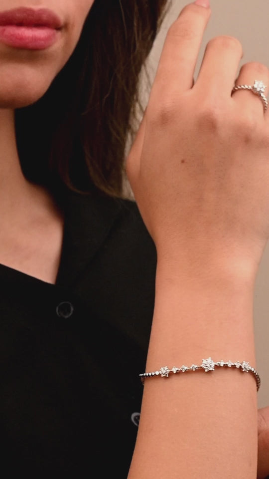 Crown Shaped Diamond Bracelet in 18k White gold - S-X114B