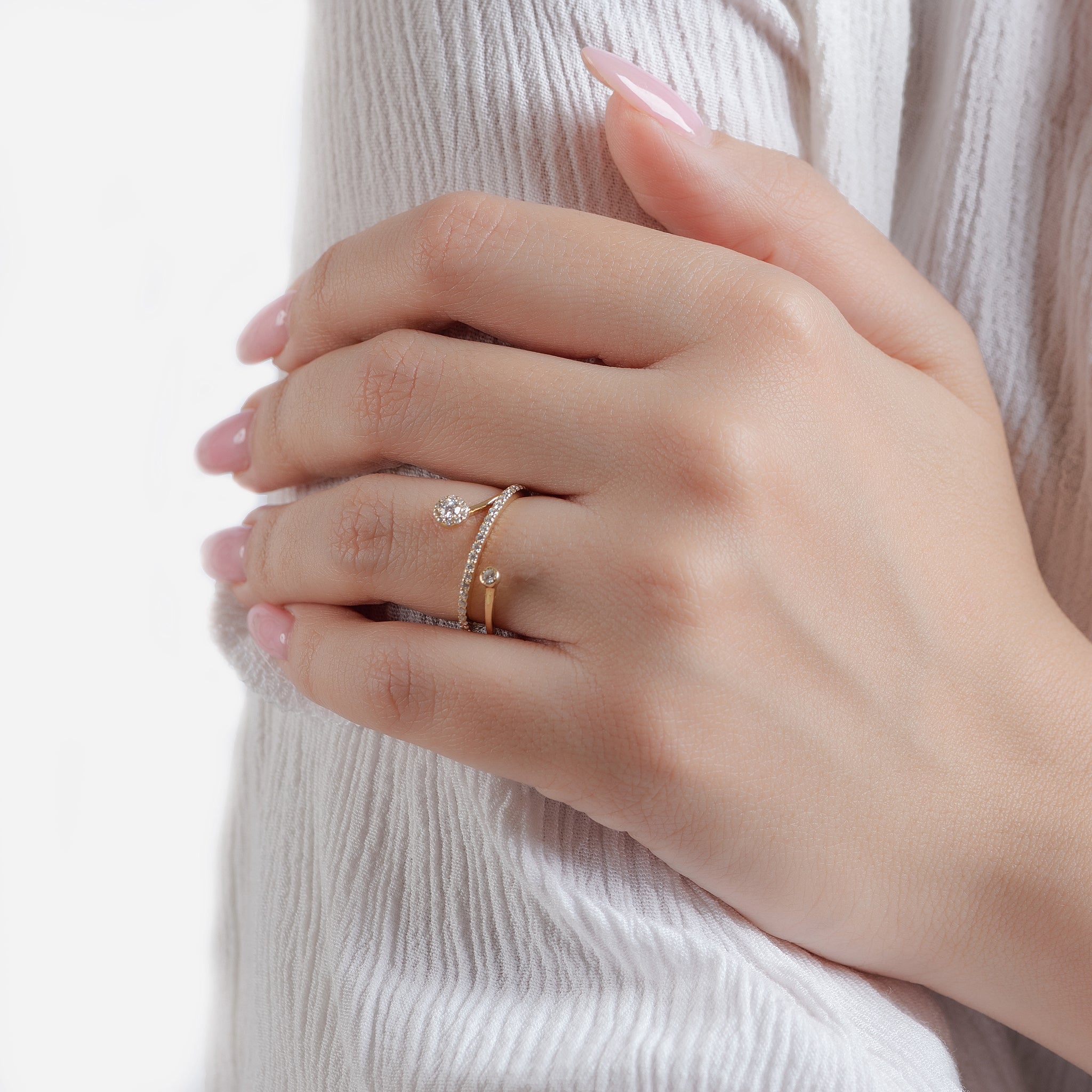 2 Beams Floral Diamond Ring in Yellow 18K Gold - SIR1508R