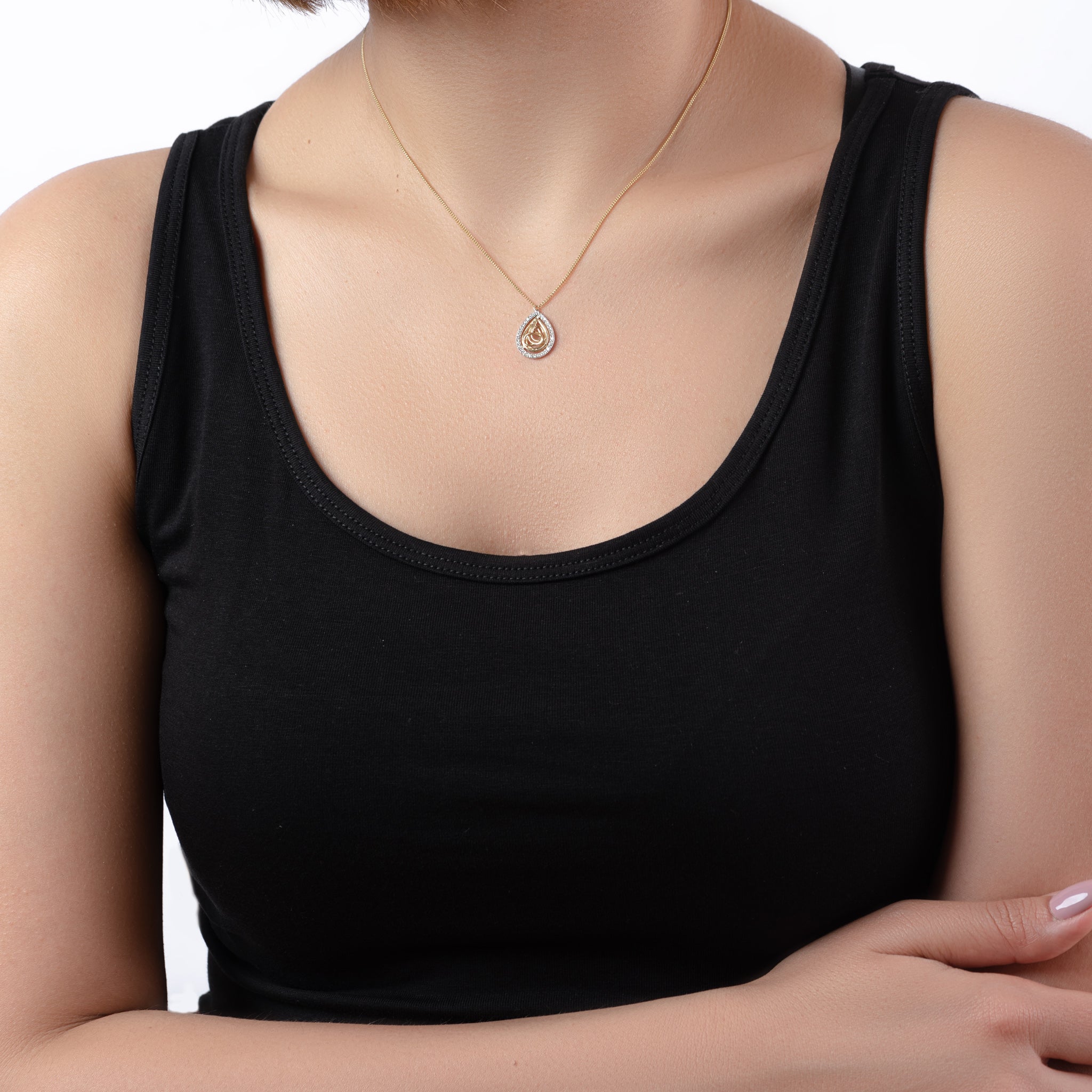 Pear Shapped Tirette Shinny Diamond Necklace in Yellow 18 K Gold - S-PN047S