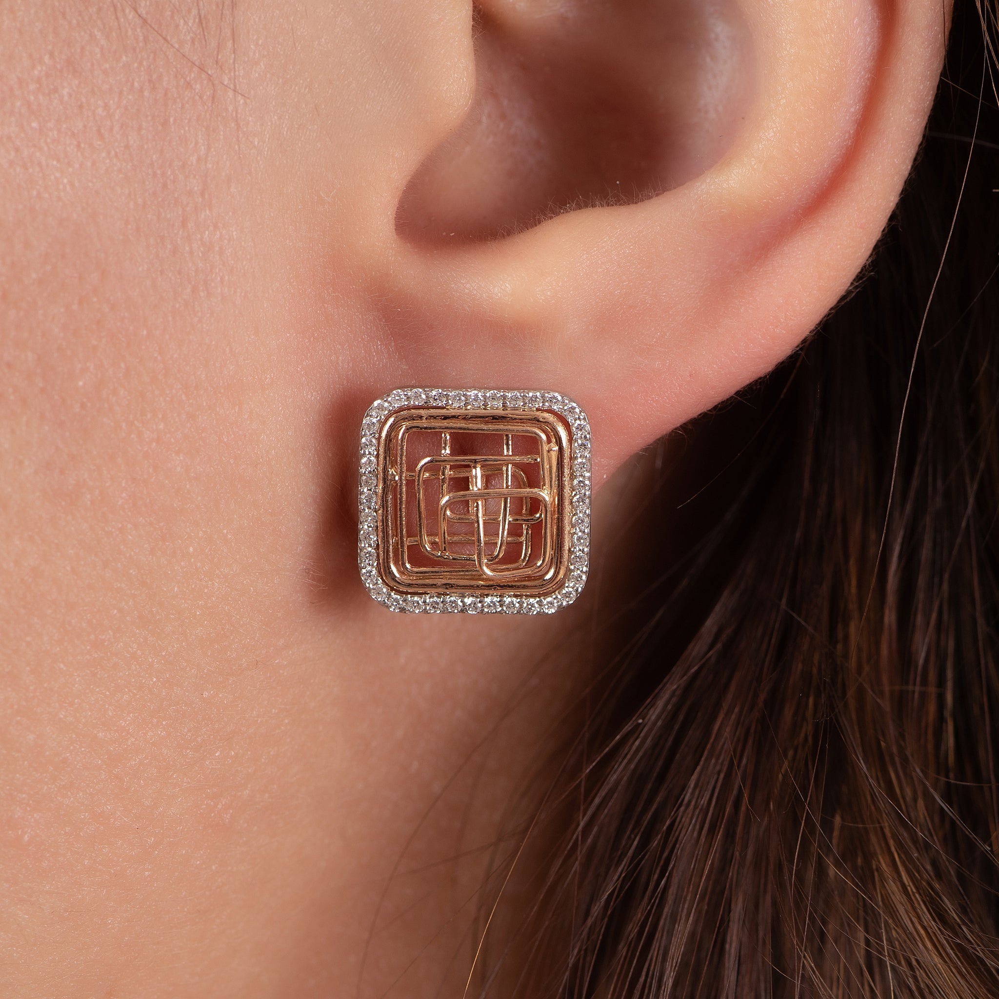 Tirette Square Shapped shinny Diamond Earring in Rose 18 K Gold - SIR1012EC