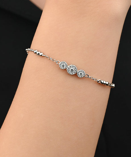 A Beautiful Diamond Bracelet in 18k White gold - S-B303S