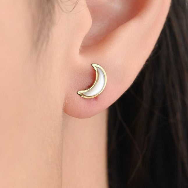 Hilal stud in 18k Yellow gold - S-E177