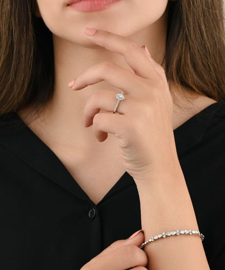 dazzling Pearl centerpiece in a stunning diamond ring - S-R310XC