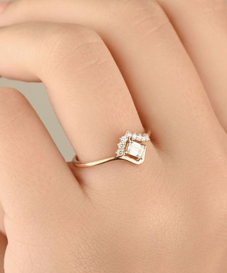 Statement ring featuring a bold square diamond design - S-R341X