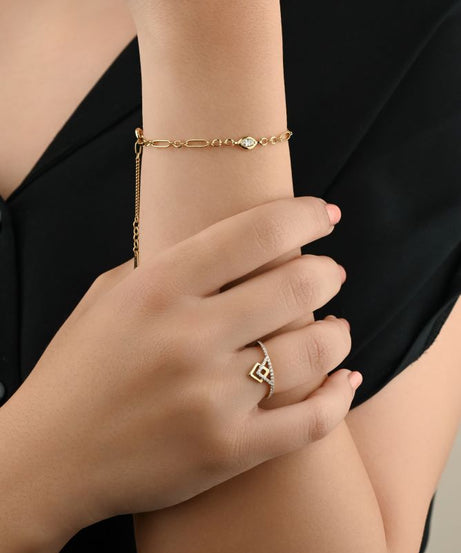 Gold Bracelet With Mixed Shapes and Oval Diamond Center - S-X073B