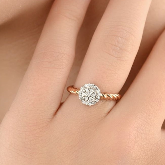 Elegant gold ring with a bold statement large round diamond centerpiece - SIR1083