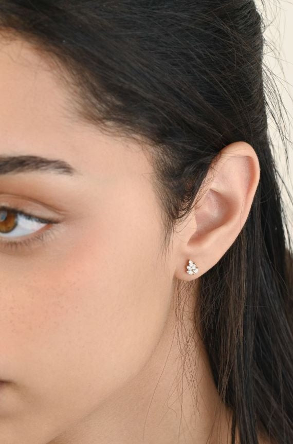 Diamond Leaves Stud in Yellow 18K Gold - S-X020E